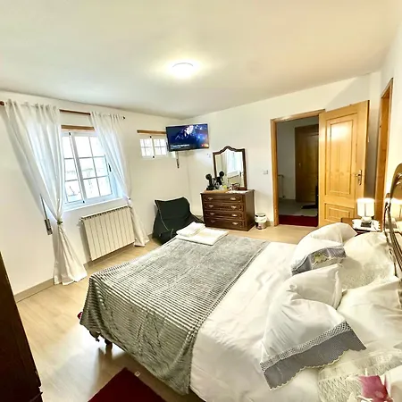 Eixo Atlântico Quarto em Acomodações Particulares Bragança