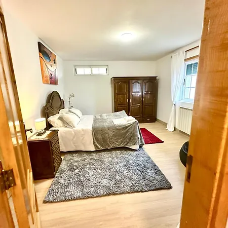 Eixo Atlântico Quarto em Acomodações Particulares